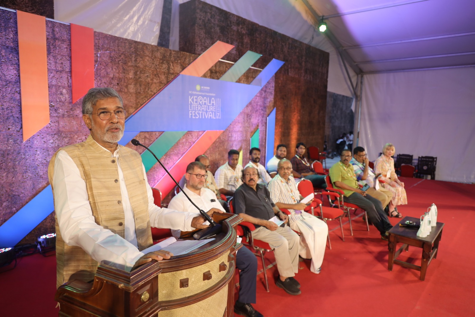 KERALA LITERATURE FESTIVAL`S 7TH EDITION WRAPS UP WITH GRACE